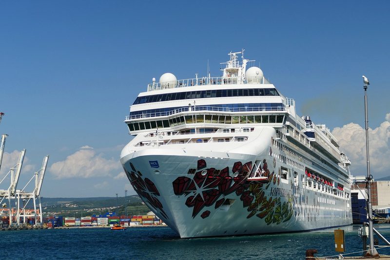 Kreuzfahrten mit AIDA mar – Traumrouten auf See erleben
