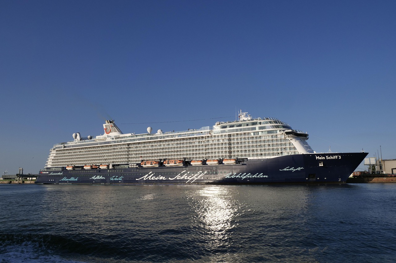 Kreuzfahrten mit Mein Schiff 2