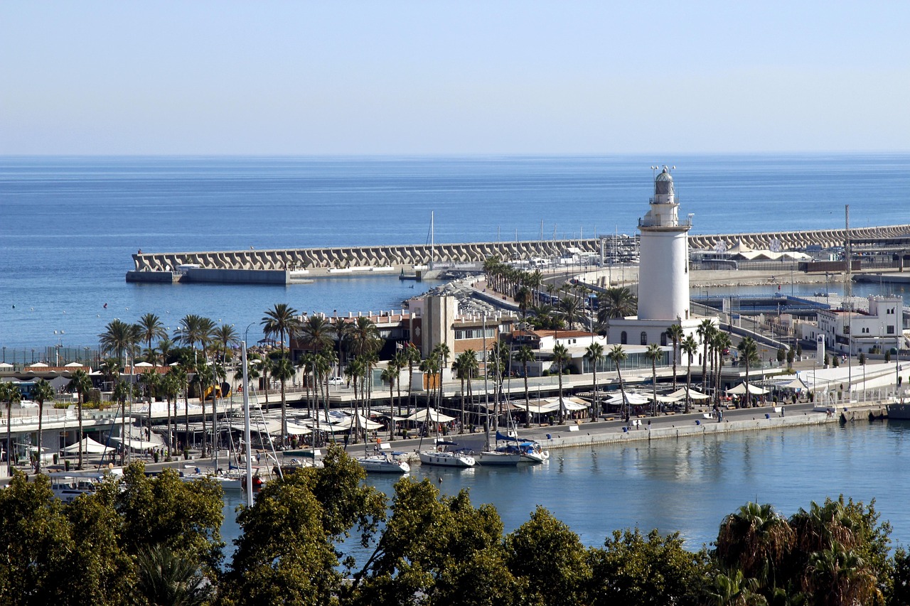Beste Reisezeit Costa del Sol: 14 Tage im 4-Sterne-Hotel genießen