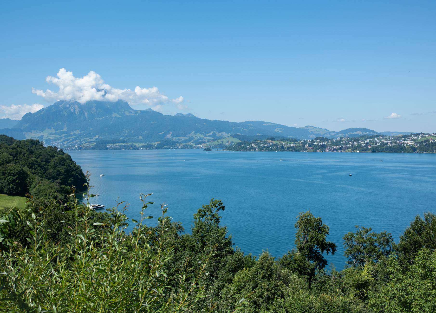 Schweiz Pauschalreisen ab Frankfurt am Main – Traumurlaub buchen