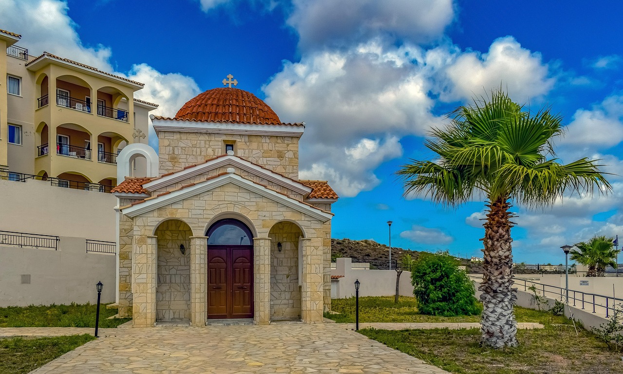 1 Woche Zypern Paphos: 4-Sterne Hotels für perfekte 7 Tage