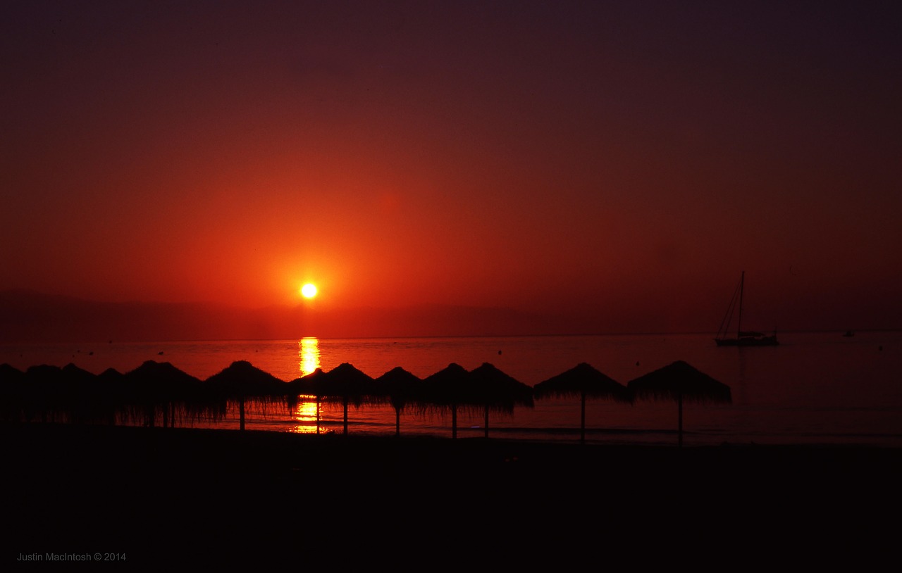 Beste Reisezeit Costa del Sol: 14 Tage im 4-Sterne-Hotel