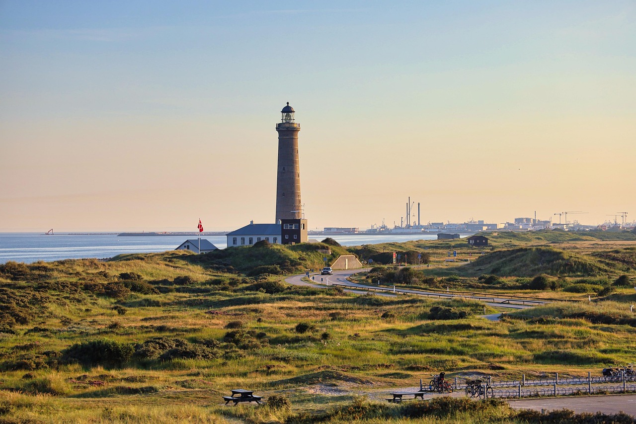 Beste Reisezeit für Dänemark: 14 Tage im 4-Sterne-Hotel genießen