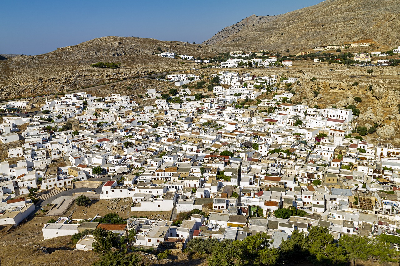 Beste Reisezeit Griechische Inseln: 14 Tage im 4-Sterne-Hotel