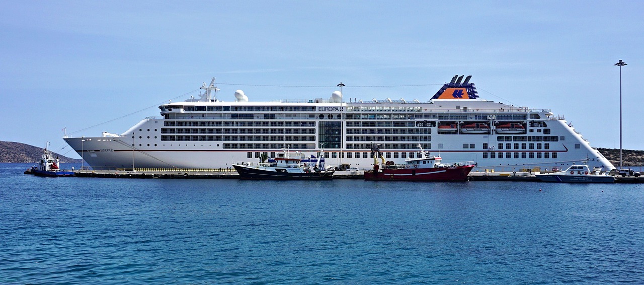 MS EUROPA 2 Kreuzfahrten – Routen, Kabinen & Reisedauer im Vergleich